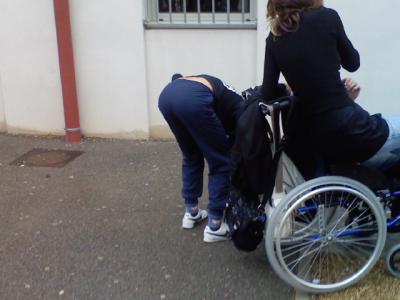Amndine son cul plutot